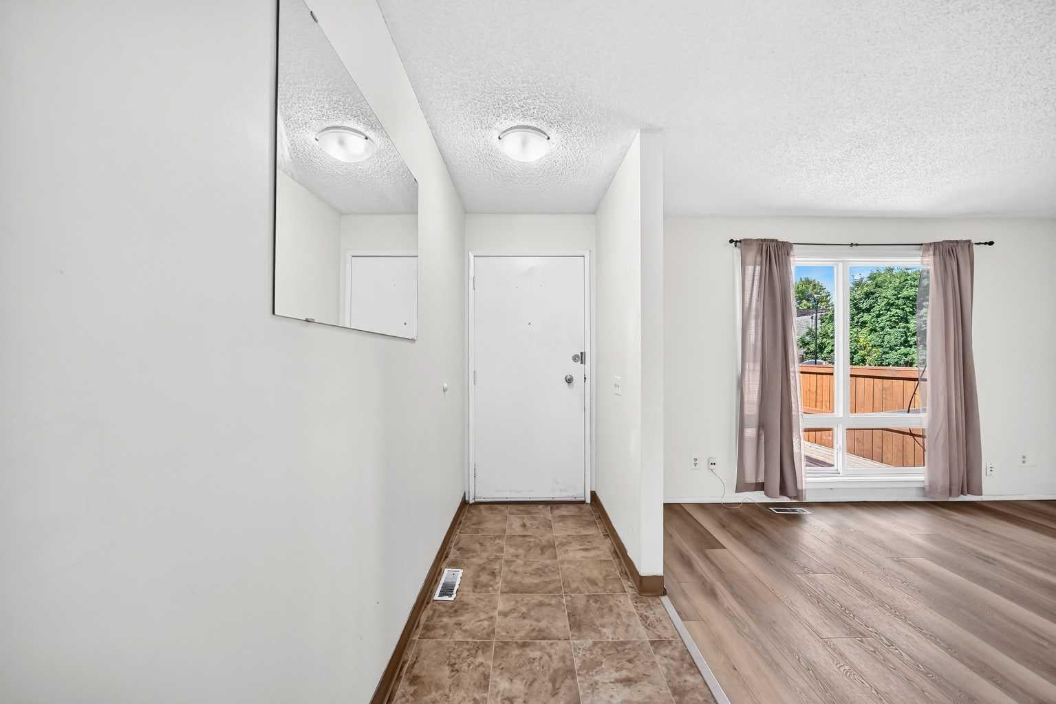 330 Canterbury Drive SW 130
