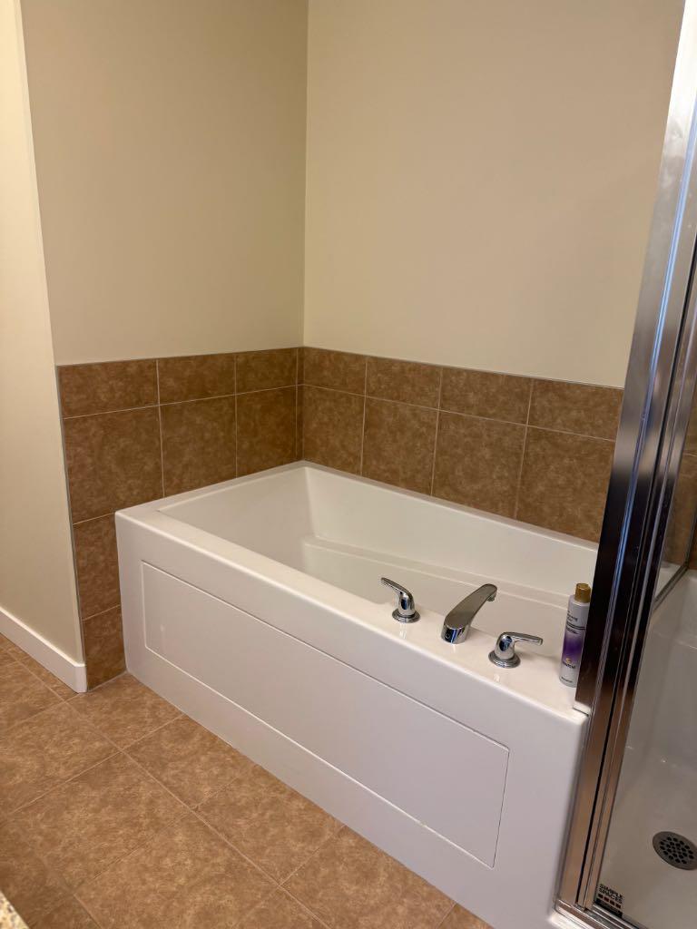 16 Varsity Estates Circle NW 701