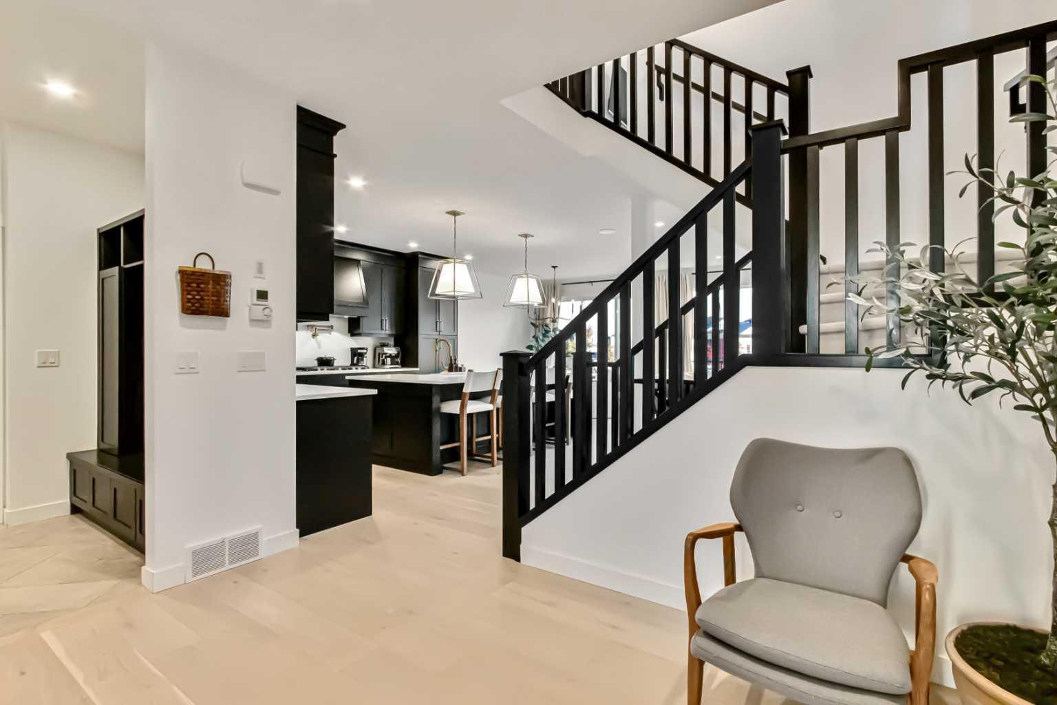 1176 Cranbrook Gardens SE