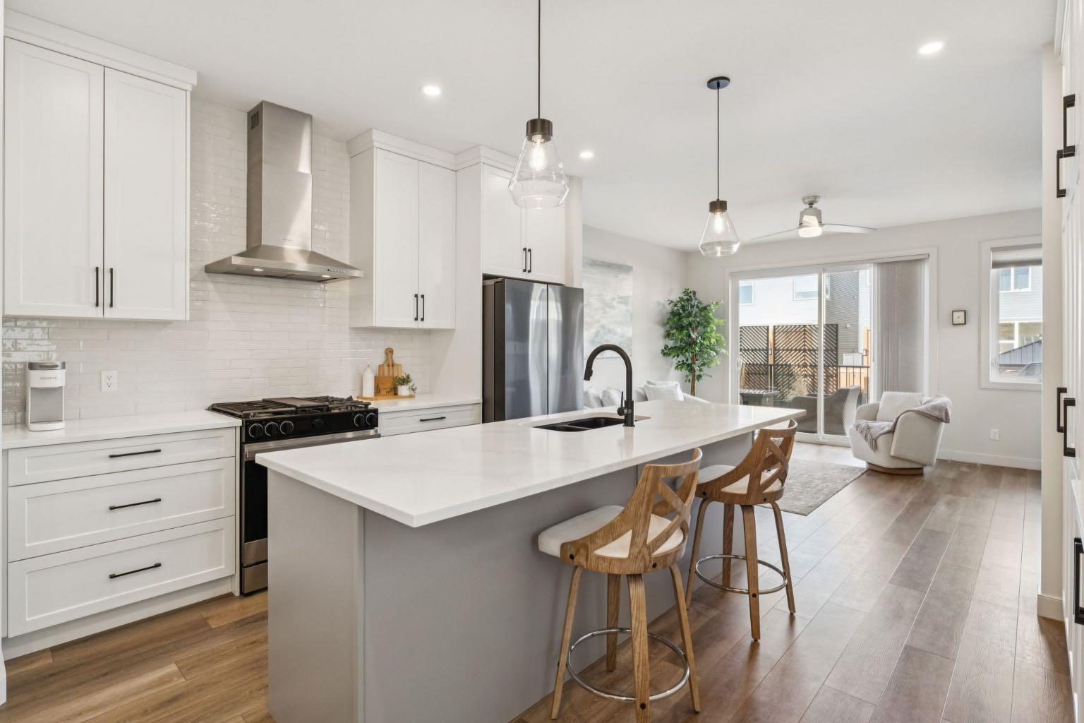 196 Emberside Hollow