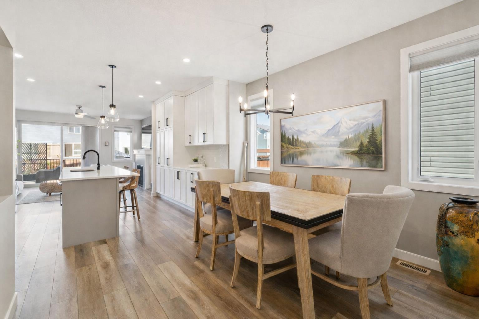 196 Emberside Hollow