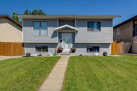 Photo of 22 Greenham Drive, Red Deer, AB T4P 2X4 (MLS # A2338575)
