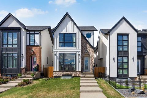 Photo of 2625 29 Street SW, Calgary, AB T3E 2K6 (MLS # A2299402)