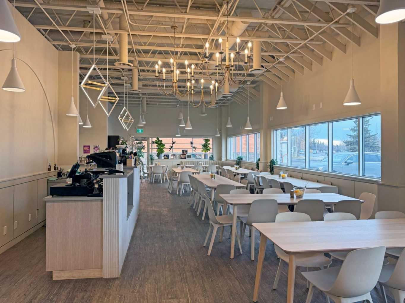 460 Erin Woods Drive SE