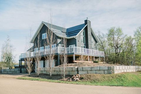 Photo of 13 Park Ridge Way, Rural Stettler No. 6, County of, AB T0C 2L0 (MLS # A2302246)