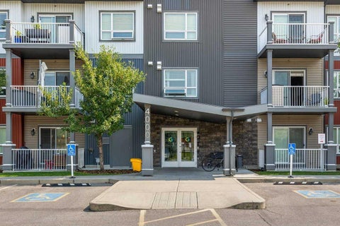 Photo of 5305 32 Avenue SW #4201, Calgary, AB T8E 8A2 (MLS # A2341571)