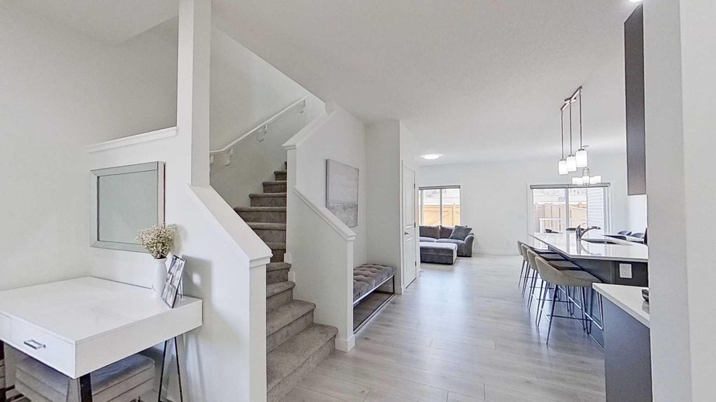 Photo of 55 Belgian Crescent, Cochrane, AB T4C 3C3 (MLS # A2310160)