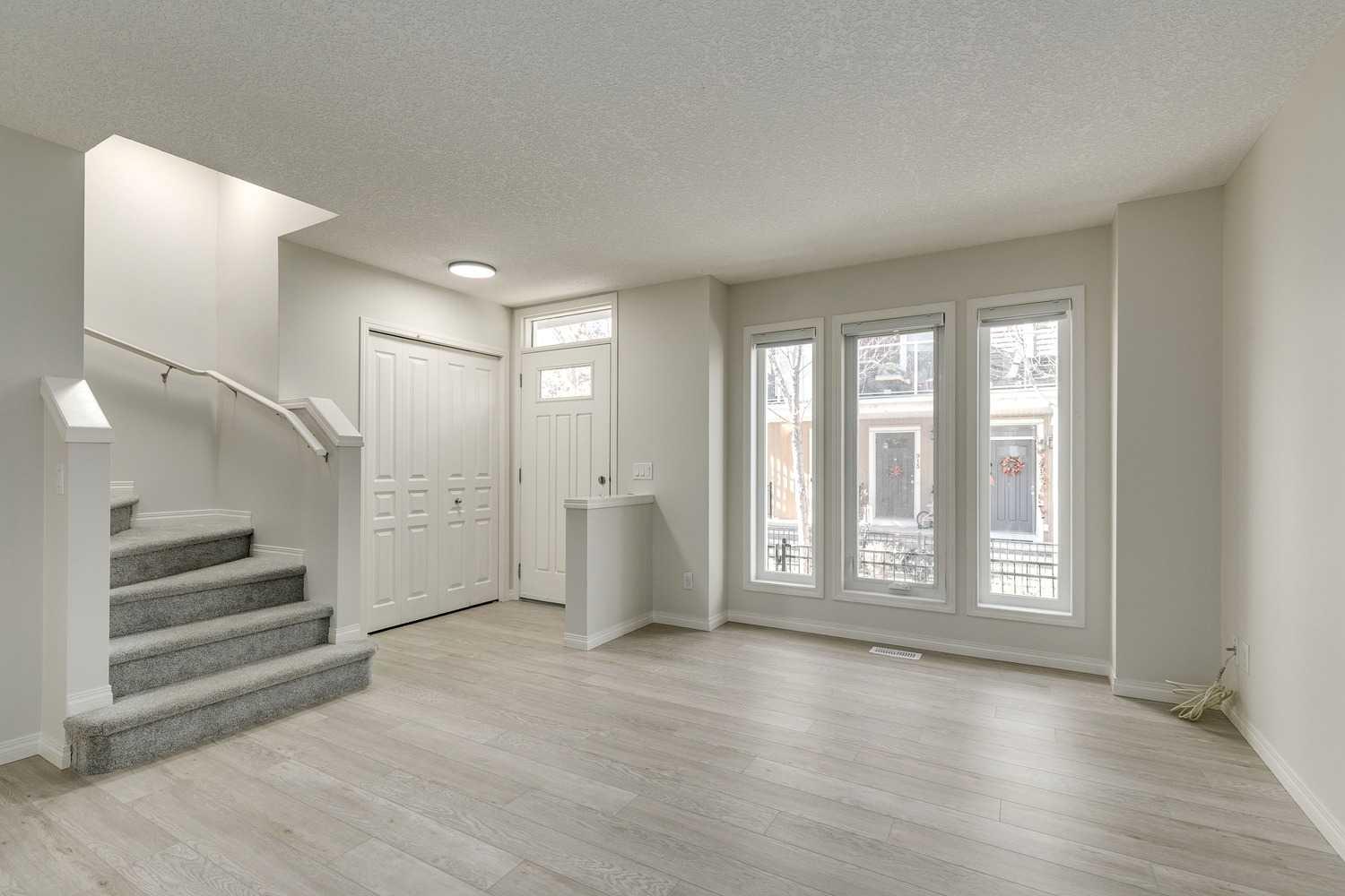 1014 Auburn Bay Square SE