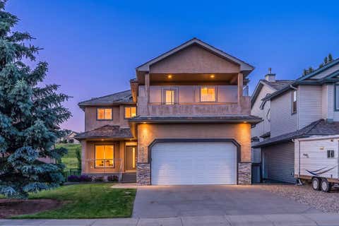 Photo of 255 Gleneagles View, Cochrane, AB T4C 2H5 (MLS # A2329513)
