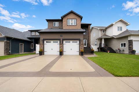 Photo of 38 Sterling Link SE, Medicine Hat, AB T1B 4N2 (MLS # A2336587)