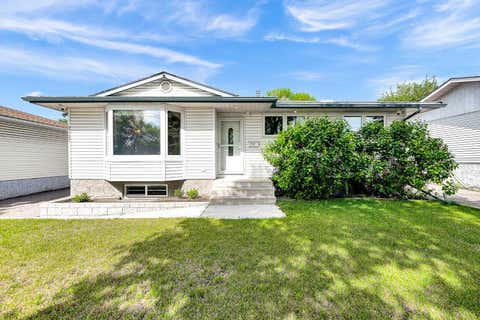 Photo of 7127 18 Street SE, Calgary, AB T2C 1K2 (MLS # A2315978)