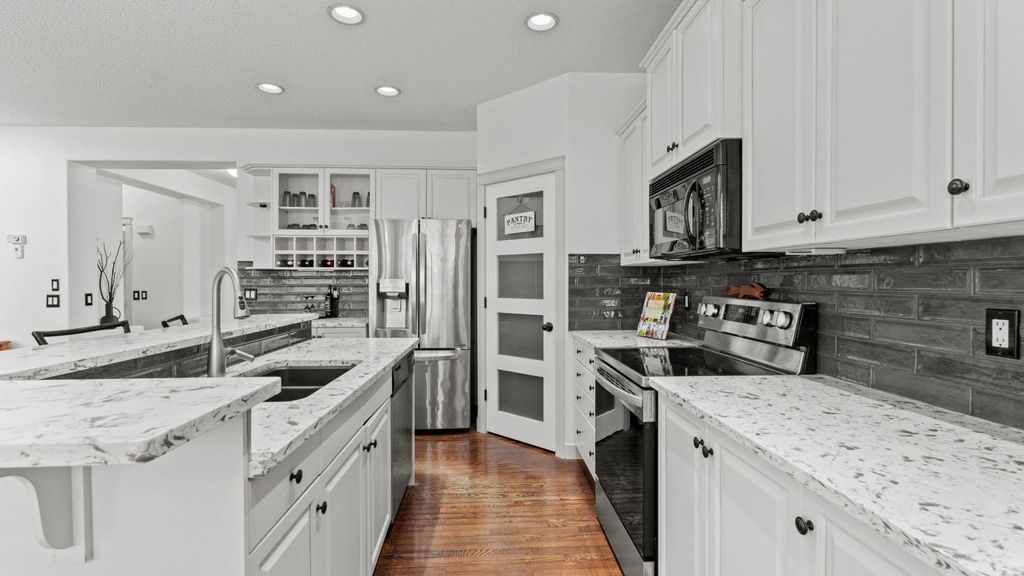 Photo of 27 Cranwell Close SE, Calgary, AB T3M 1A8 (MLS # A2283127)