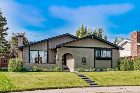 Photo of 131 Cedarpark Drive SW, Calgary, AB T2W 2J2 (MLS # A2346876)