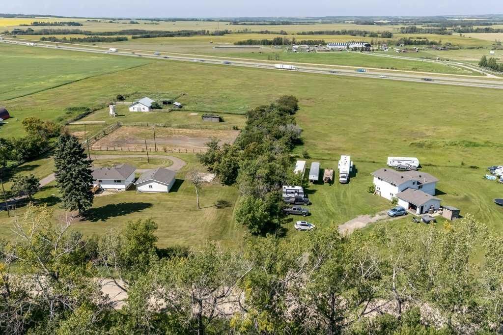 Photo of 36258 Range Road 275, Rural Red Deer County, AB T4S 2L9 (MLS # A2308591)