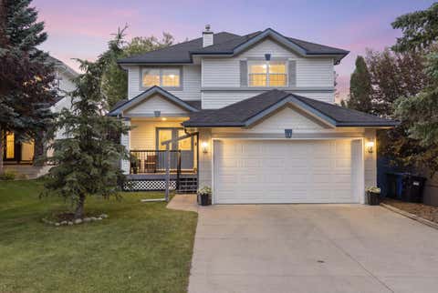 Photo of 13 Somerset Park SW, Calgary, AB T2Y 3H3 (MLS # A2329066)