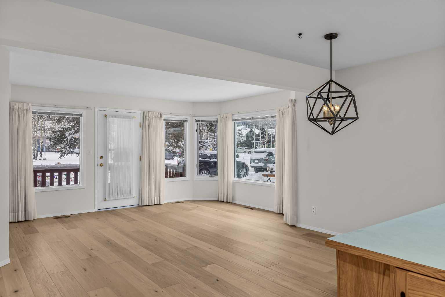 717 7th Street E 3
