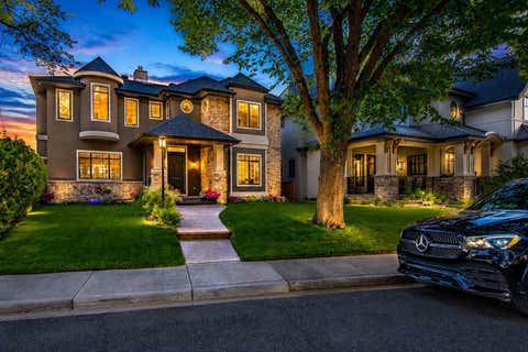 Photo of 1318 Windsor Street NW, Calgary, AB T2N 3X1 (MLS # A2320261)