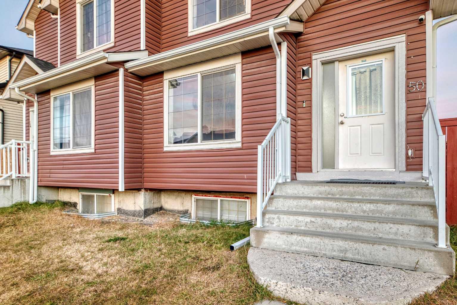 50 Tarawood Lane NE