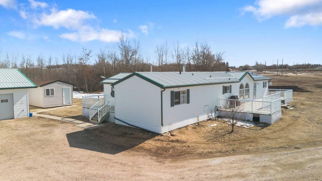 Photo of 730007 Range Road 50, Rural Grande Prairie No. 1, County of, AB T8X 4M6 (MLS # A2305343)