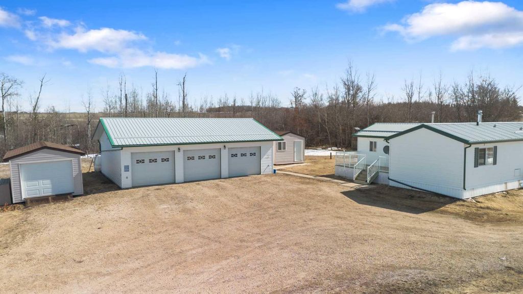 Photo of 730007 Range Road 50, Rural Grande Prairie No. 1, County of, AB T8X 4M6 (MLS # A2305343)