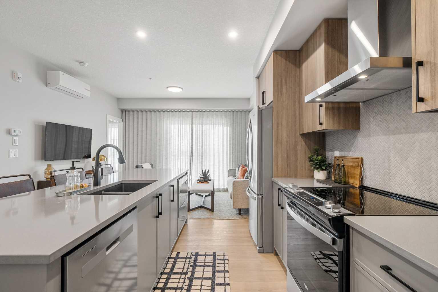 100 Banister Drive 4102