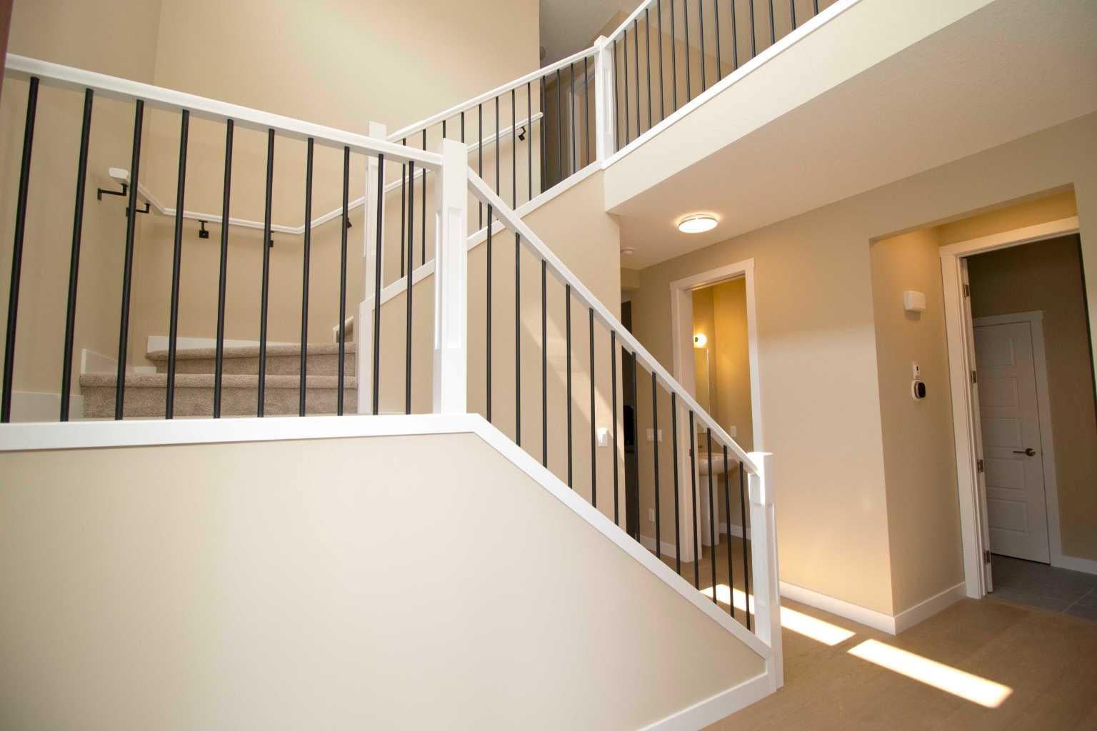 127 Sundown Crescent