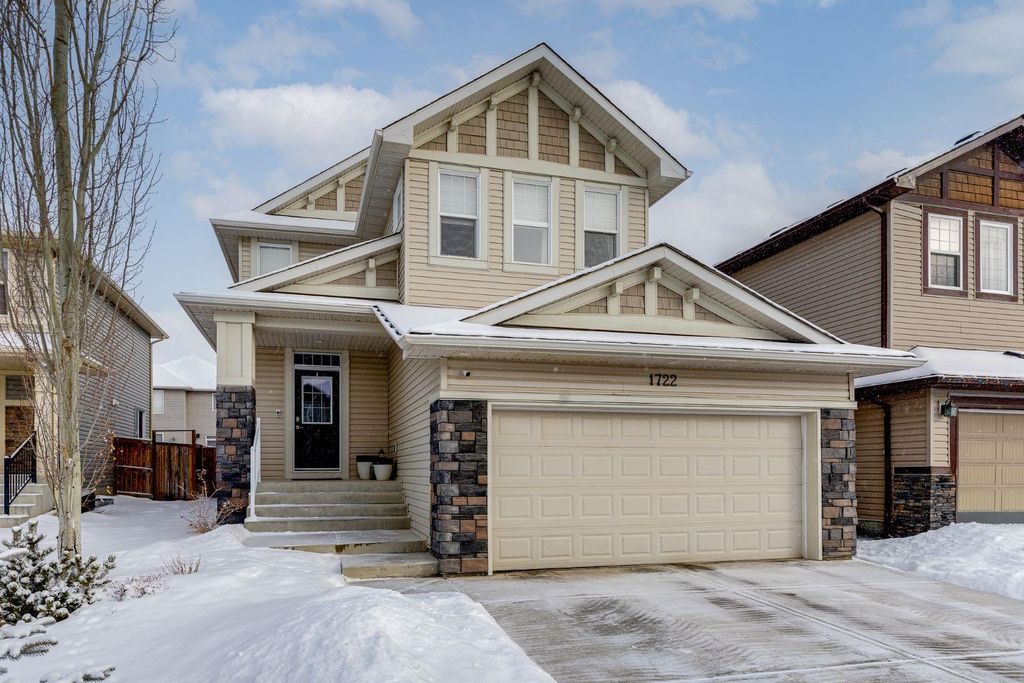 Photo of 1722 Baywater View SW, Airdrie, AB T4B 0B3 (MLS # A2289215)
