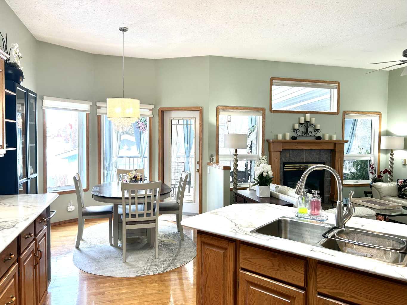 52 Cambridge Glen Drive