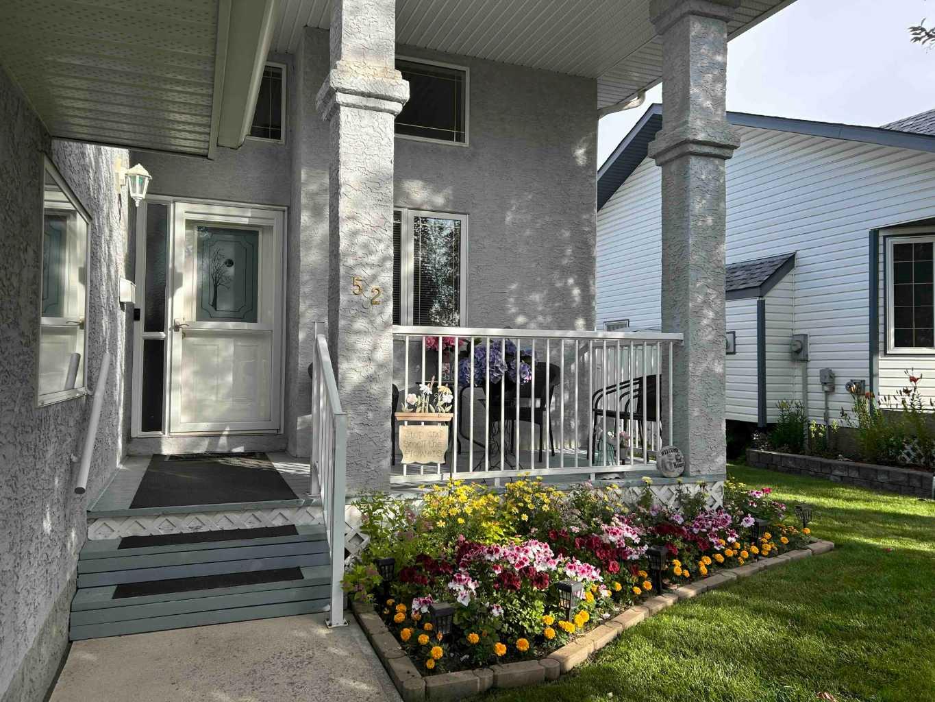 52 Cambridge Glen Drive