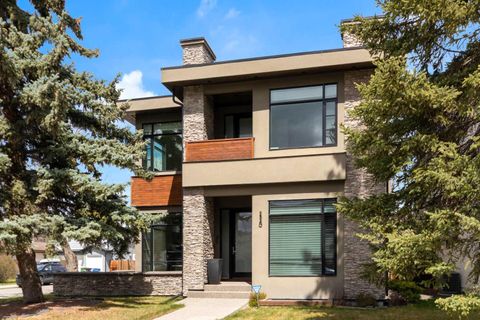 Photo of 2540 2 Avenue NW, Calgary, AB T2N 0H6 (MLS # A2307835)