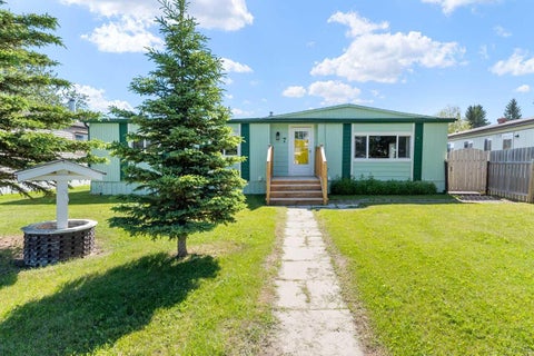 Photo of 7 Tamarack Crescent NW, Sundre, AB T0M 1X0 (MLS # A2323159)