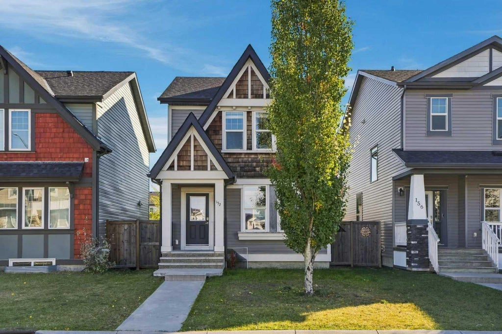 Photo of 152 Skyview Point Green NE, Calgary, AB T3N 1B6 (MLS # A2349936)