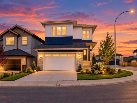 Photo of 162 Heritage Court, Cochrane, AB T4C 2N5 (MLS # A2347478)