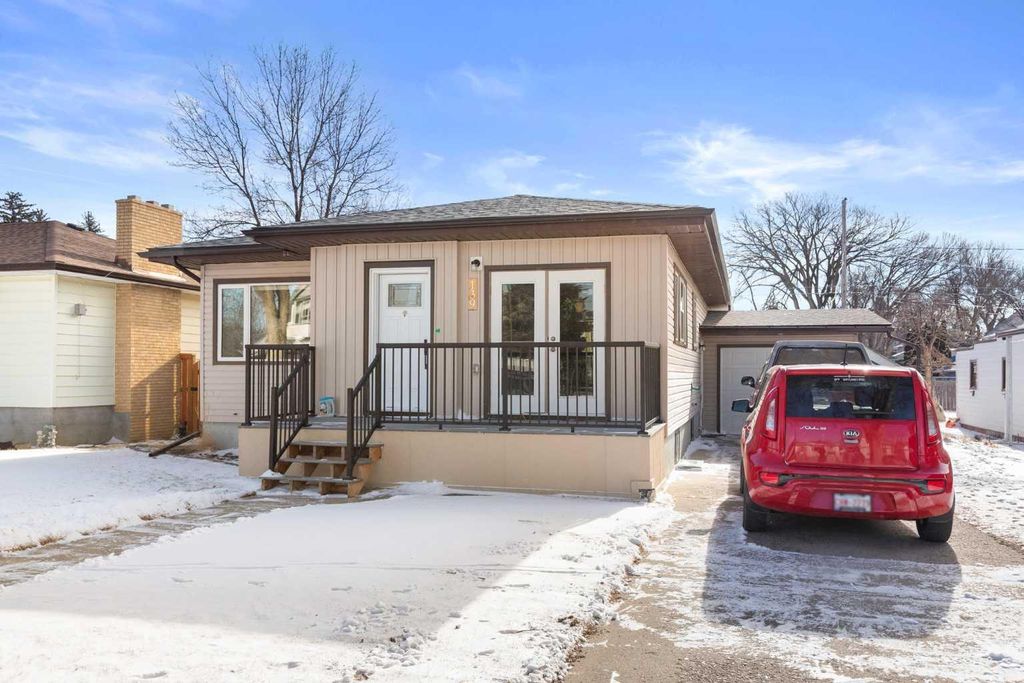 Photo of 139 5 Street SE, Medicine Hat, AB T1A 0M5 (MLS # A2287323)