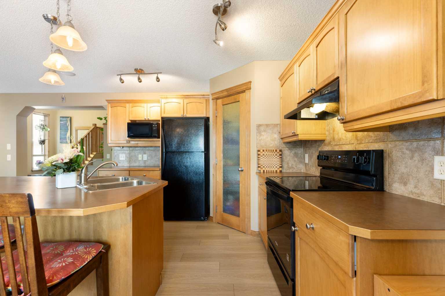 34 Tuscany Meadows Drive NW