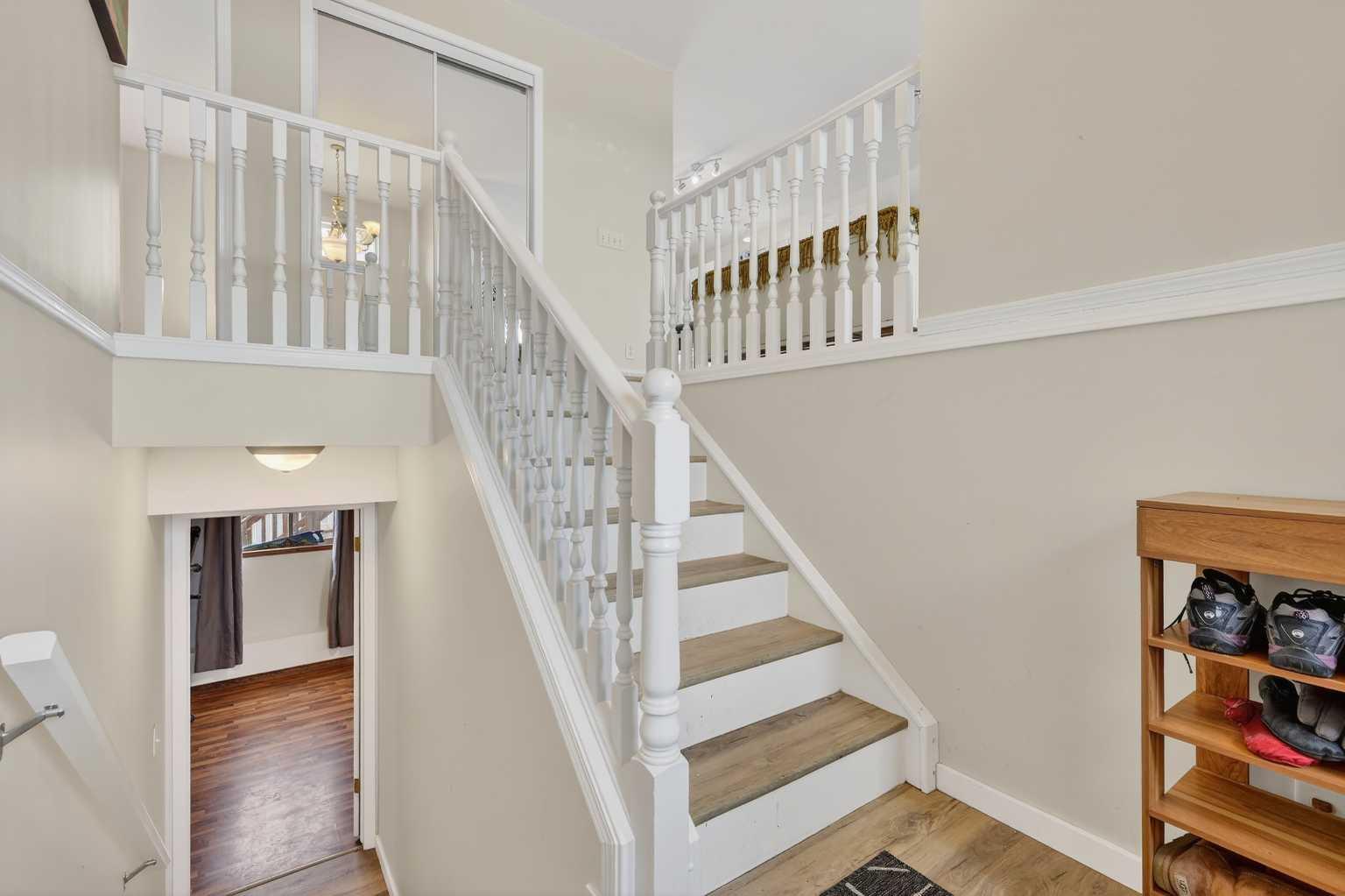 1175 Strathcona Road