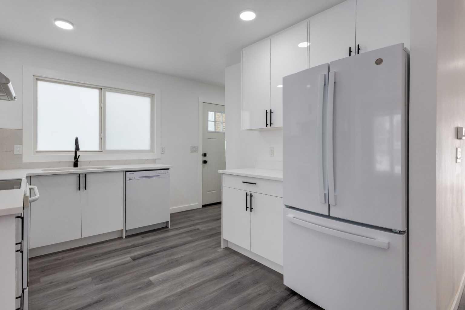 32 Midland Place SE
