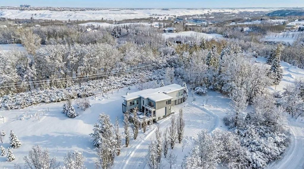 Photo of 24008 241 Avenue E, Rural Foothills County, AB T1S 4B8 (MLS # A2290889)