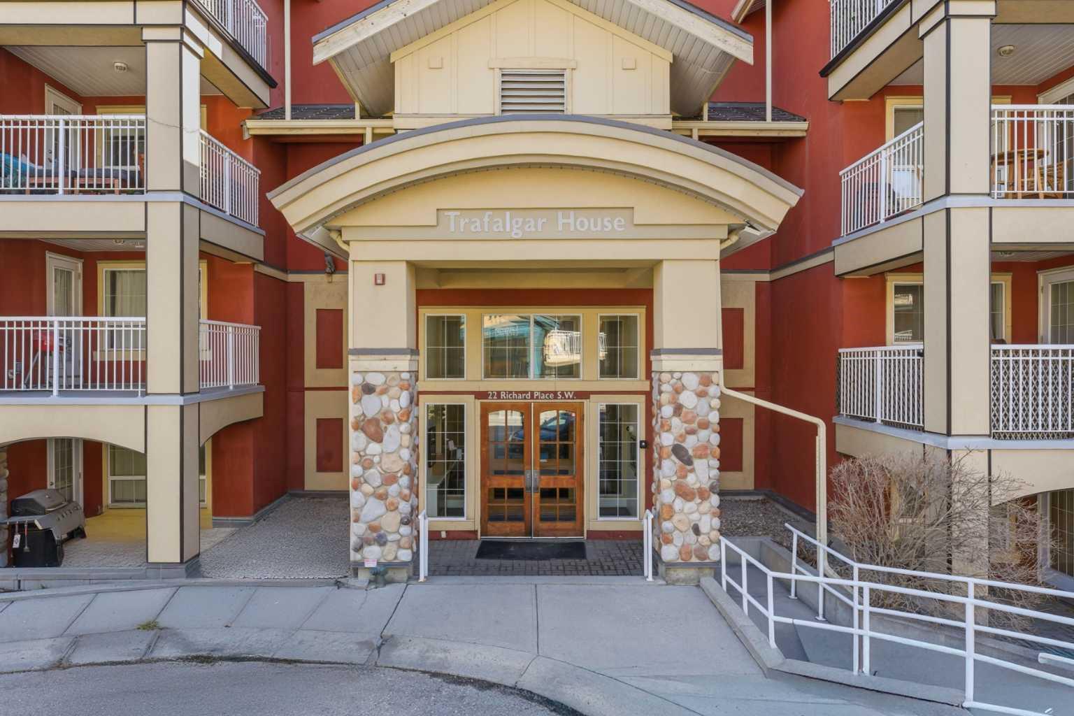 22 Richard Place SW 430