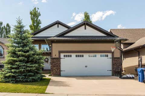 Photo of 8 Riverton Crescent W, Lethbridge, AB T1K 5P3 (MLS # A2323674)