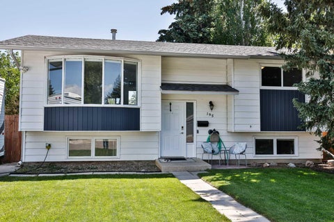Photo of 195 Laval Boulevard W, Lethbridge, AB T1J 4E2 (MLS # A2321777)