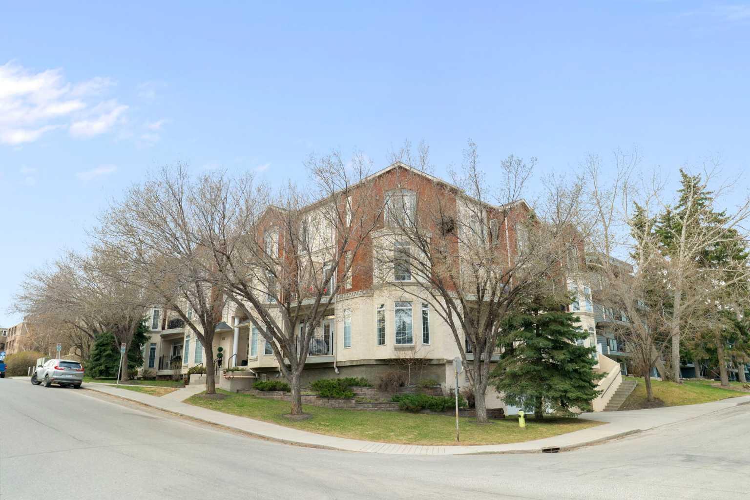 5703 5 Street SW 210