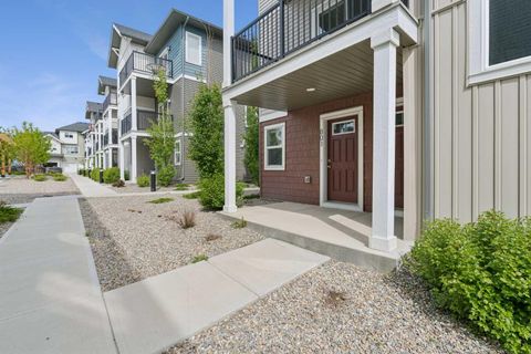 Photo of 24 Rivercrest Drive #801, Cochrane, AB T4C 2C8 (MLS # A2324550)