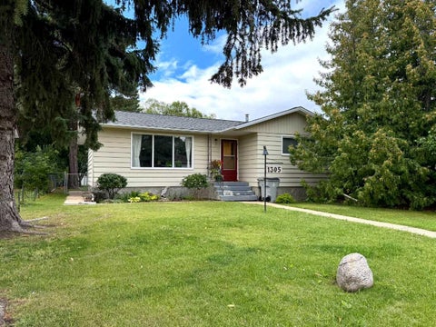 Photo of 1305 5 Avenue, Wainwright, AB T9W 1G3 (MLS # A2347521)