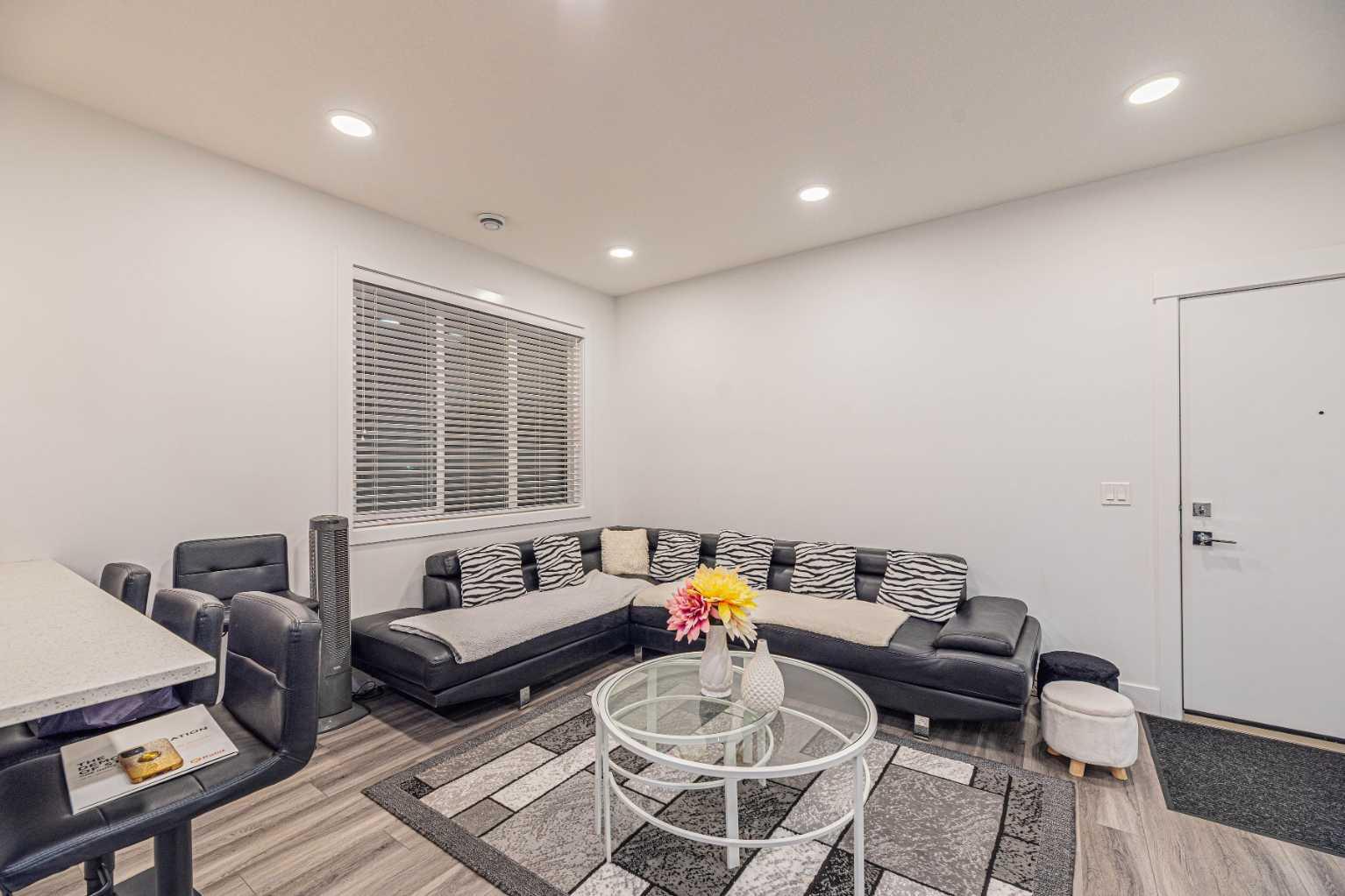 10060 46 Street NE 104