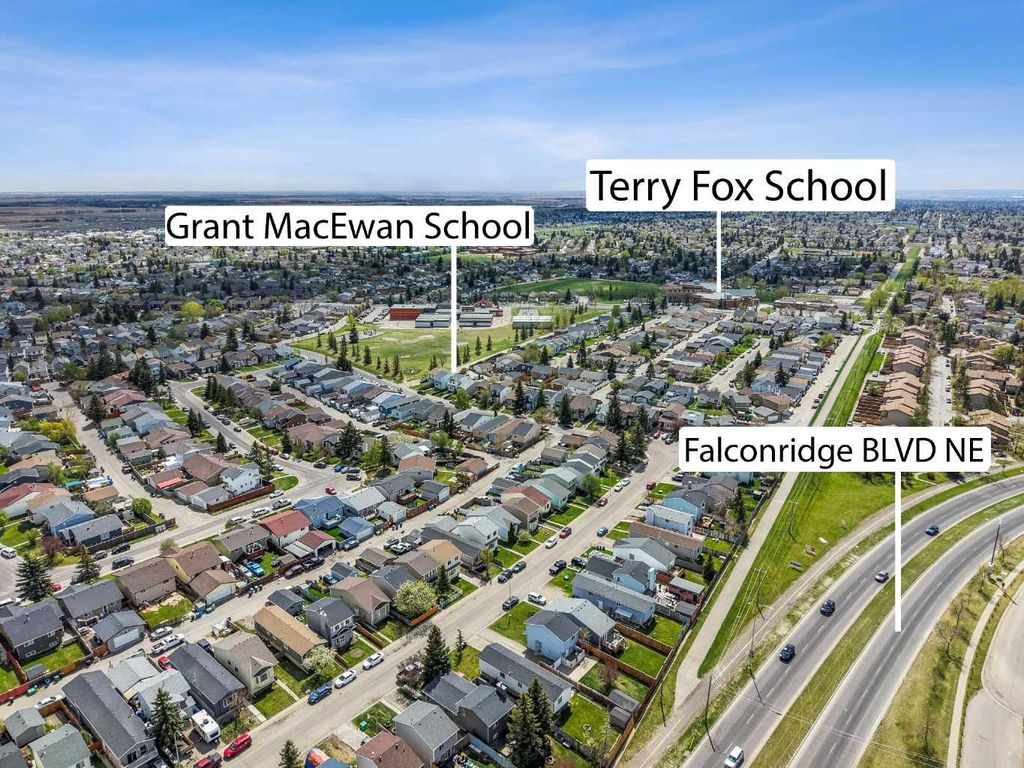 Photo of 63 Falmere Way NE, Calgary, AB T3J 2Y7 (MLS # A2312029)