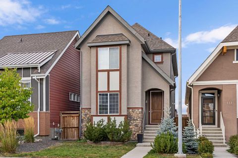 Property photo of 107 Masters Heights Se, Calgary, AB T3m 2m8