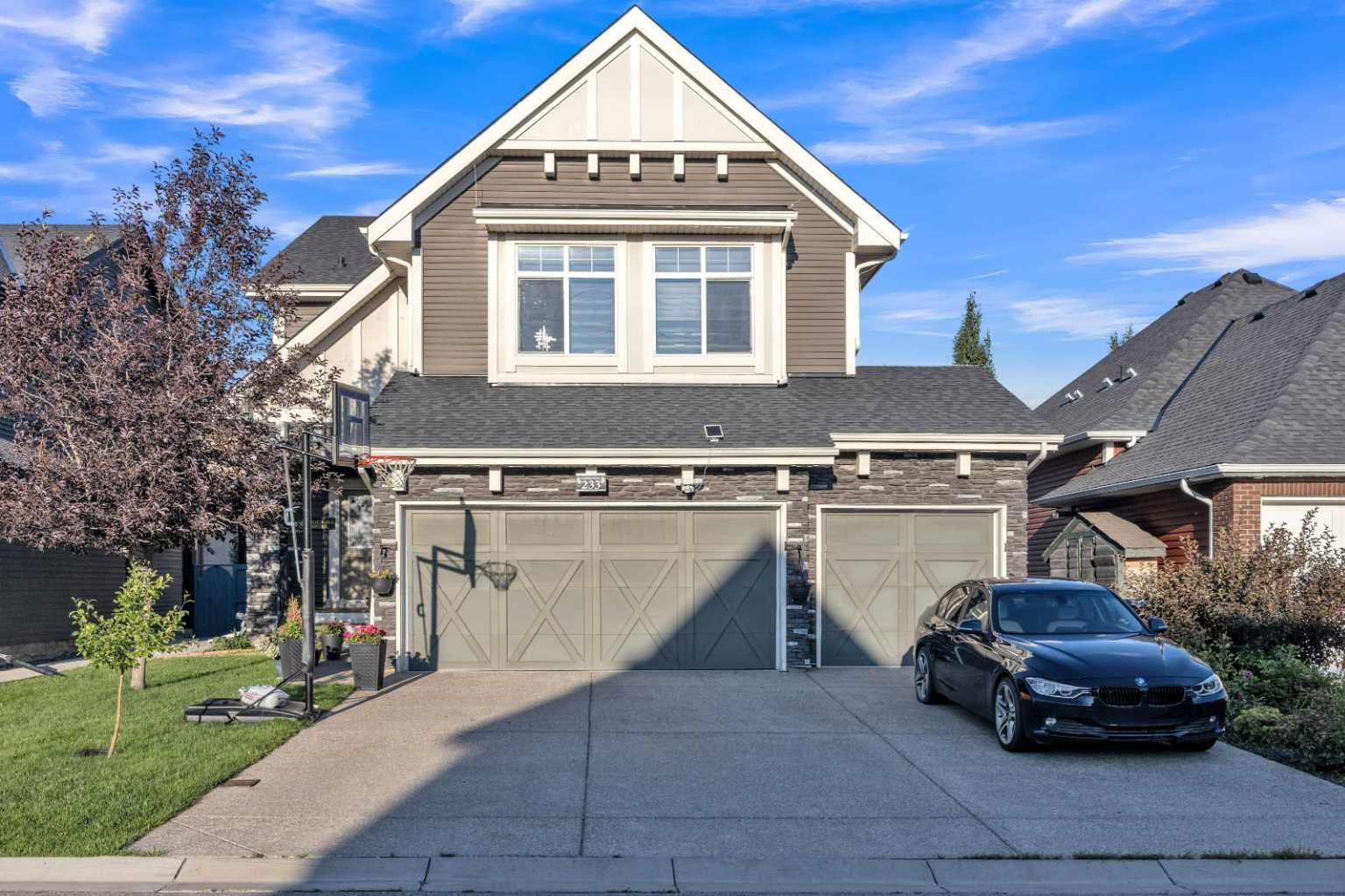 233 Aspenmere Circle