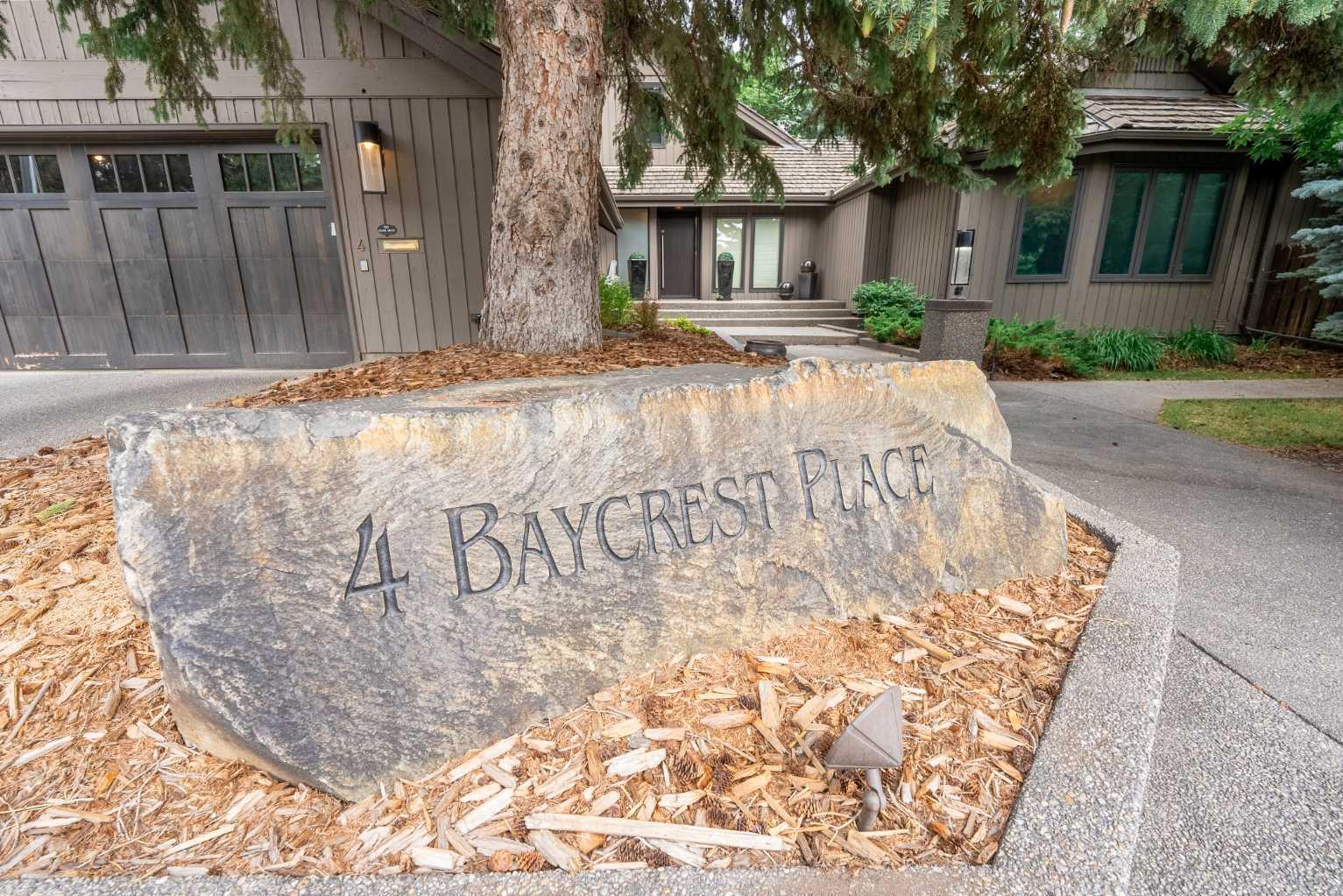 4 Baycrest Place SW