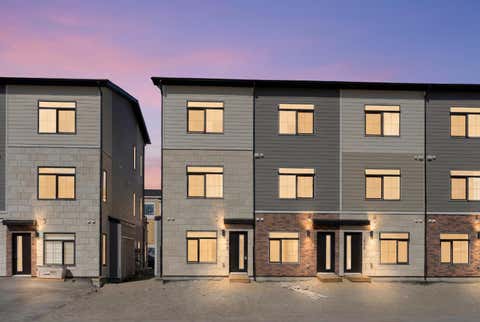 Photo of 156 Park Street #406, Cochrane, AB T4C 2B8 (MLS # A2308539)